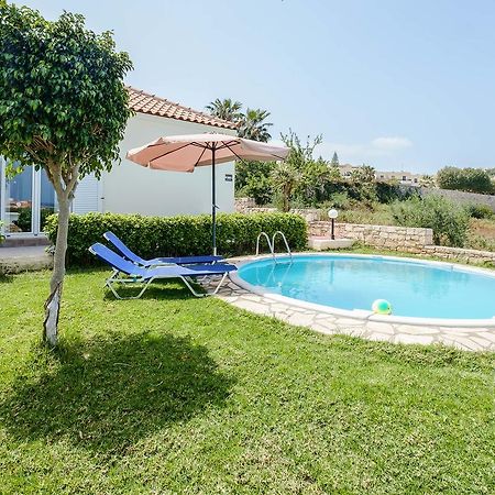 Chill And Relax In A Home With Pool Near The Beach Almirida Esterno foto