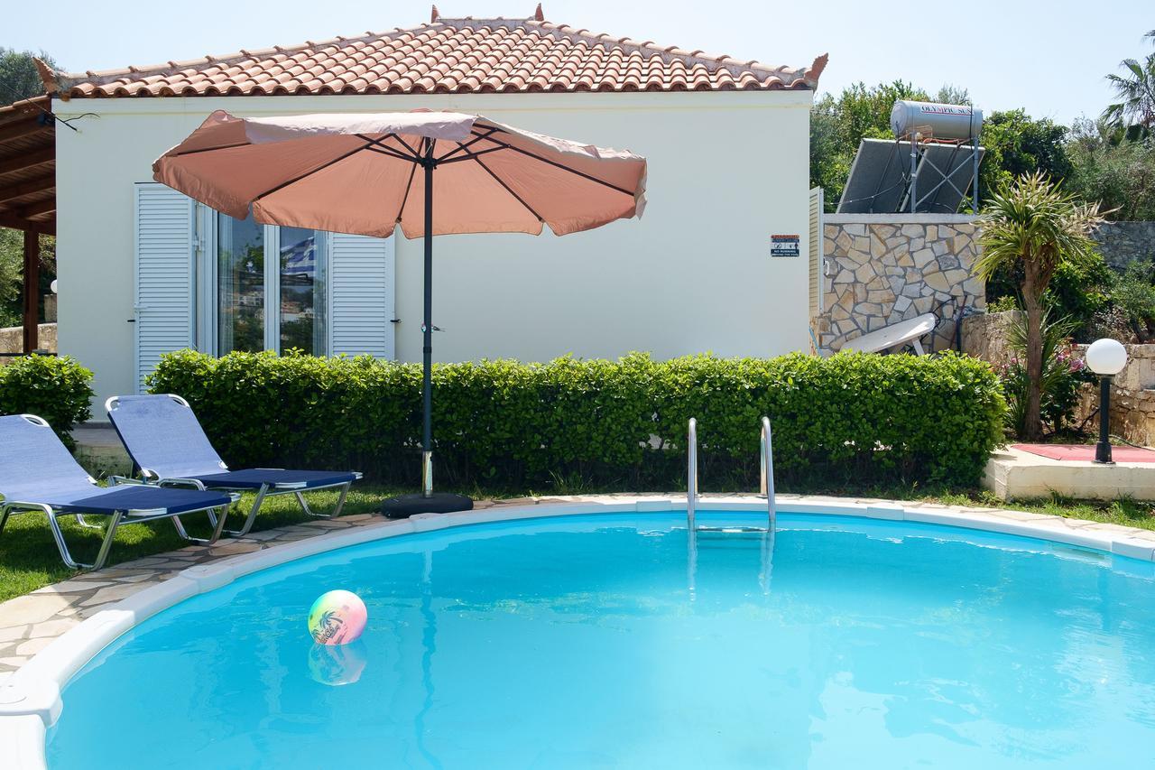 Chill And Relax In A Home With Pool Near The Beach Almirida Esterno foto