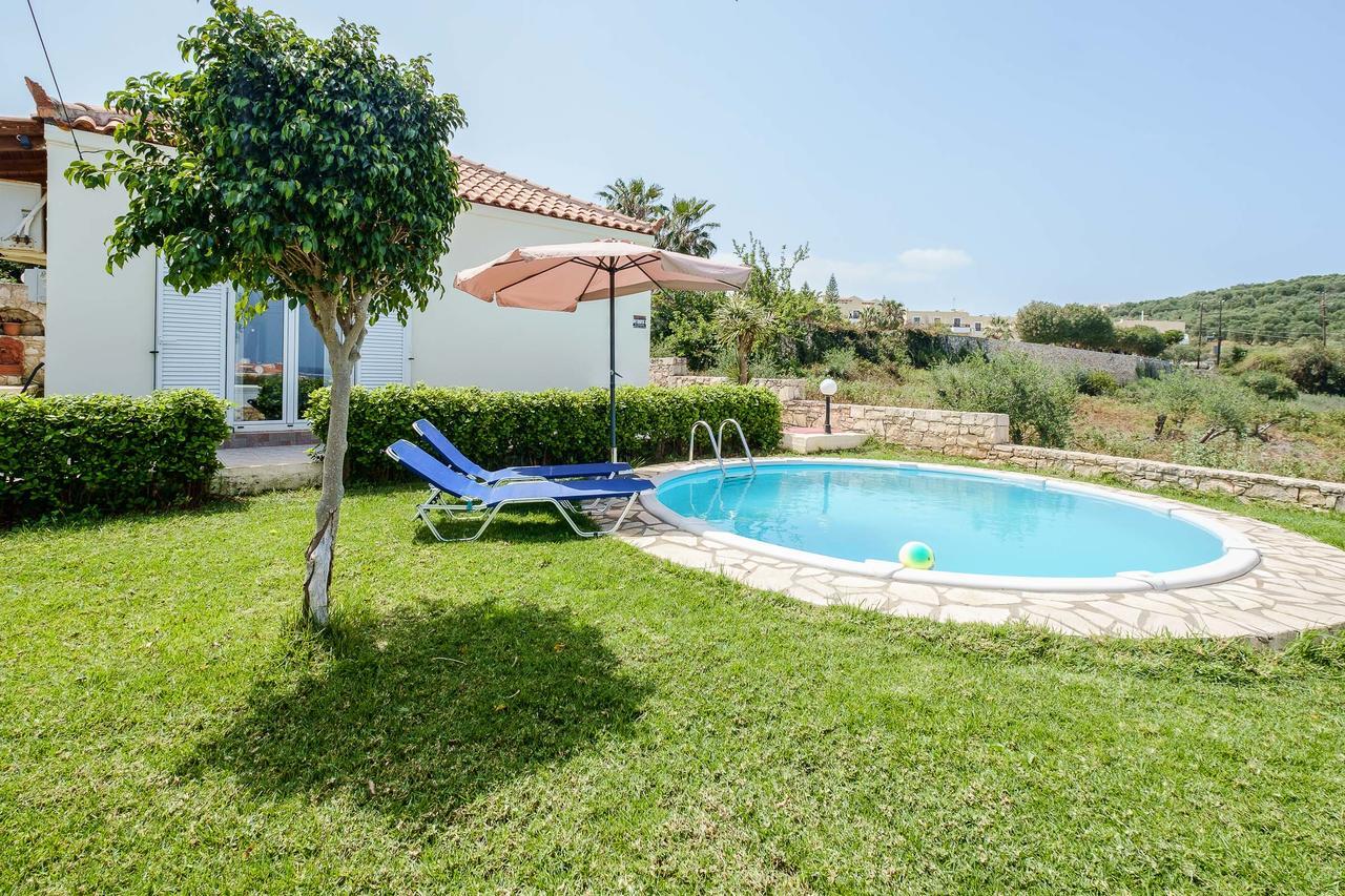 Chill And Relax In A Home With Pool Near The Beach Almirida Esterno foto